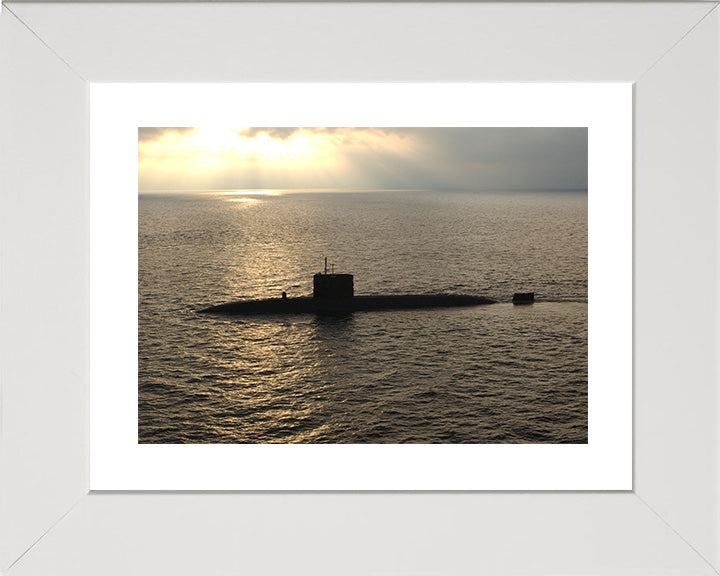 HMS Splendid S106 Royal Navy Swiftsure class Submarine Photo Print or Framed Print - Hampshire Prints