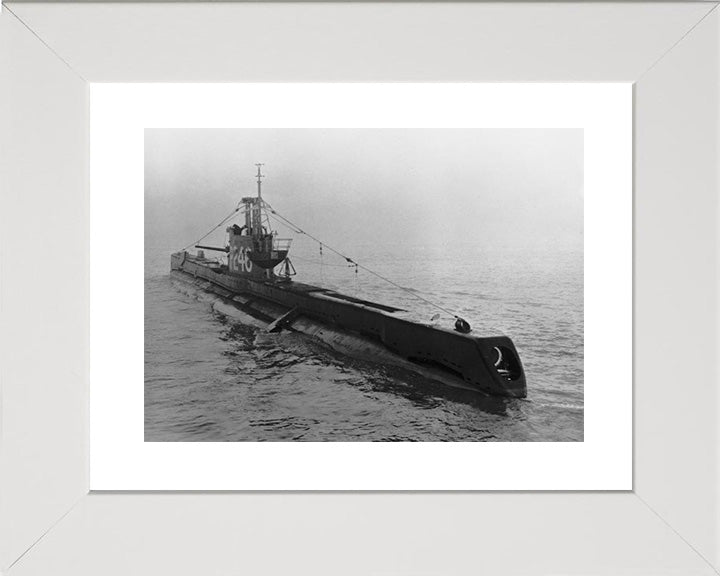 HMS Statesman (P246) Photo Print - Starboard Bow View - Royal Navy S Class Submarine Hampshire Prints 10 x 8 White Frame Yes