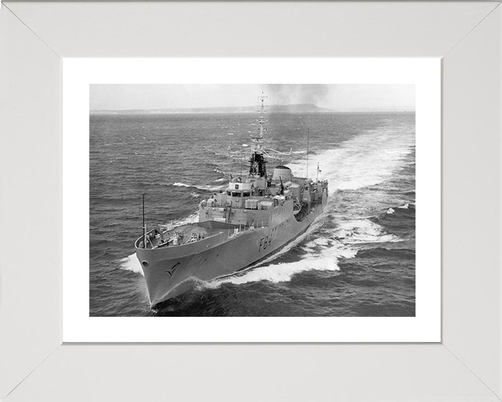 HMS Exmouth (F84) Photo Print - At sea 1970 - Royal Navy Blackwood Class Frigate Hampshire Prints 10 x 8 White Frame Yes
