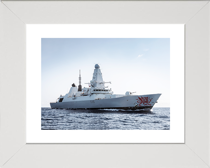 HMS Dragon (D35) Royal Navy Type 45 Destroyer Low Starboard View Photo Print Wall Art Decor Posters, Prints, & Visual Artwork Hampshire Prints 10 x 8 White Frame Yes