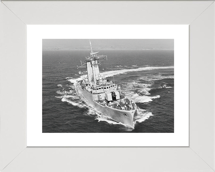 HMS Chichester (F59) Royal Navy Salisbury Class Frigate Hard Turn Photo Print Wall Art Decor Posters, Prints, & Visual Artwork Hampshire Prints 10 x 8 White Frame Yes