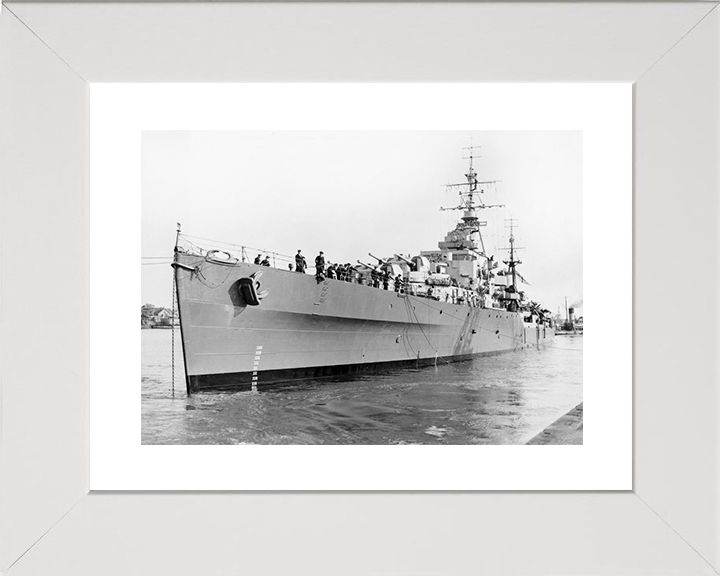 HMS Black Prince (81) Royal Navy Dido Class Cruiser Coming Alongside Photo Print Wall Art Decor Posters, Prints, & Visual Artwork Hampshire Prints 10 x 8 White Frame Yes