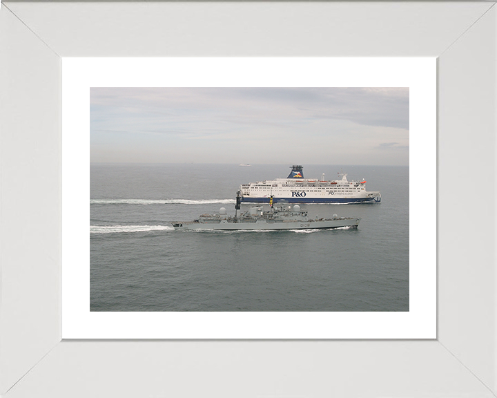 HMS Cardiff (D108) Photo Print - Dover Strait 2003 - Royal Navy Type 42 Destroyer Posters, Prints, & Visual Artwork Hampshire Prints 10 x 8 White Frame Yes