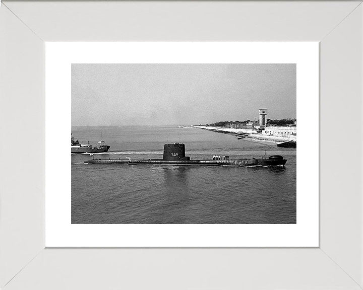 HMS Alderney S66 (P416) Royal Navy Amphion class submarine Photo Print or Framed Print - Hampshire Prints