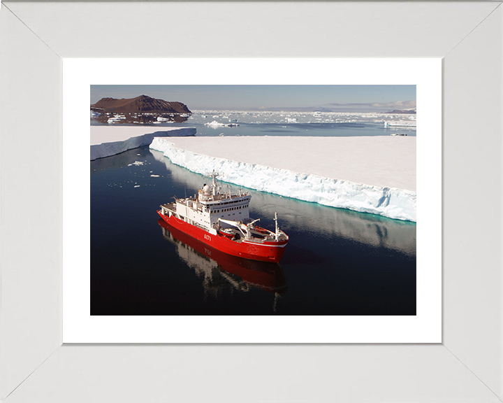 HMS Endurance (A171) Photo Print - Antarctic 2007 - Royal Navy Ice Breaker Patrol Ship Hampshire Prints 10 x 8 White frame Yes