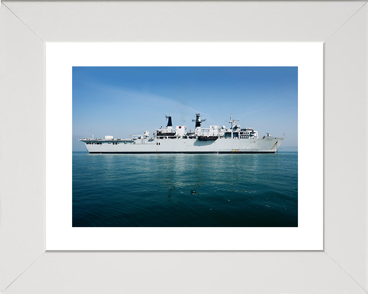 HMS Bulwark (L15) Royal Navy Albion Class Amphibious Ship Starboard Beam View Photo Print Wall Art Decor Posters, Prints, & Visual Artwork Hampshire Prints 10 x 8 White Frame Yes