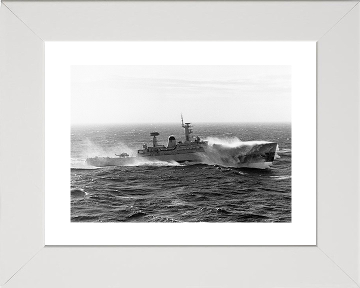 HMS Arethusa (F38) Royal Navy Leander Class Frigate In Rough Sea Photo Print Wall Art Decor Posters, Prints, & Visual Artwork Hampshire Prints 10 x 8 White Frame Yes