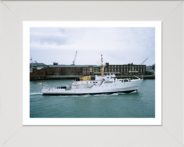 HMS Fawn A325 | Photo Print | Framed Print | Bulldog Class | Hydrographic Survey Ship | Royal Navy Hampshire Prints