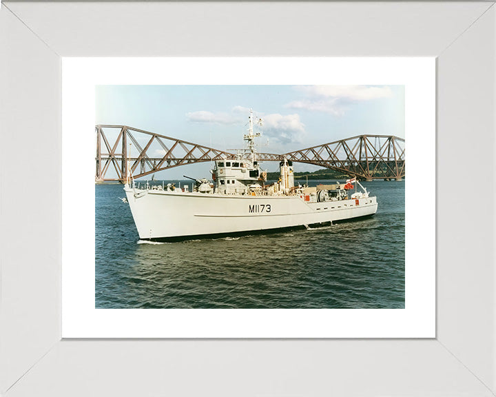 HMS Pollington M1173 | Photo Print | Framed Print | Ton Class | Minesweeper | Royal Navy Hampshire Prints
