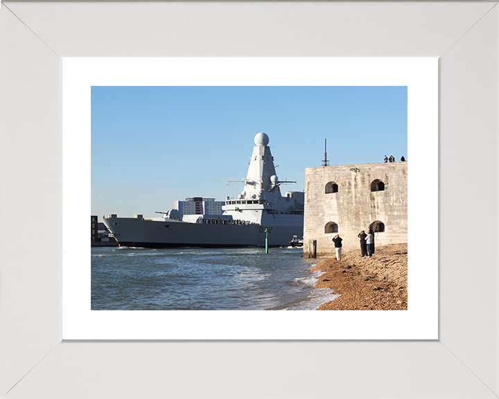 HMS Daring (D32) Royal Navy Type 45 Destroyer Leaving Portsmouth 2012 Photo Print Wall Art Decor Posters, Prints, & Visual Artwork Hampshire Prints 10 x 8 White Frame Yes