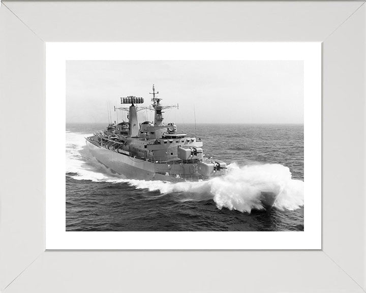 HMS London (D16) Photo Print - At Sea - Royal Navy County Class Destroyer Hampshire Prints 10 x 8 White Frame Yes