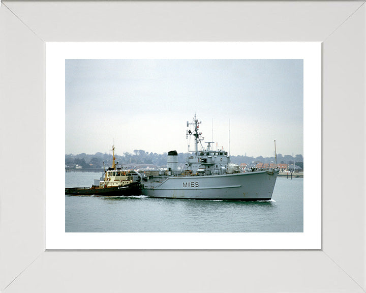 HMS Maxton (M1165) Photo Print - Entering Harbour - Royal Navy Ton Class Minesweeper Hampshire Prints 10 x 8 White Frame Yes