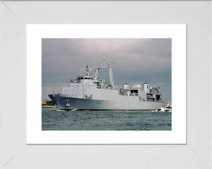 HMS Challenger (K07) Royal Navy Diving Support Vessel Port Side View Photo Print Wall Art Decor Posters, Prints, & Visual Artwork Hampshire Prints 10 x 8 White Frame Yes