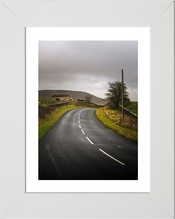 A country road in The Yorkshire Dales Photo Print - Canvas - Framed Photo Print - Hampshire Prints