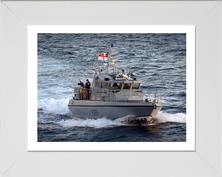 HMS Sabre P285 | Photo Print | Framed Print | Scimitar Class | Fast Patrol Vessel | Royal Navy Hampshire Prints