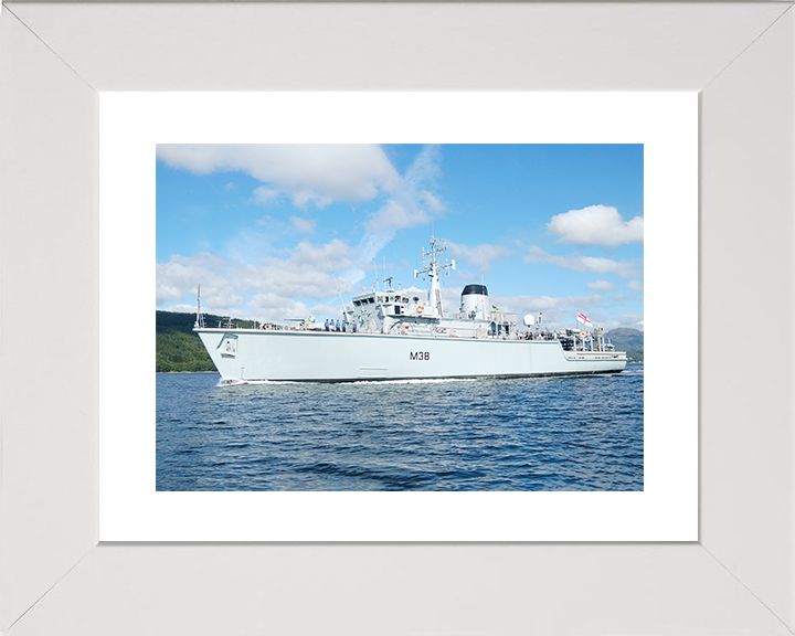 HMS Atherstone (M38) Royal Navy Hunt Class Mine Warfare Vessel Low Port Side View Photo Print Wall Art Decor Posters, Prints, & Visual Artwork Hampshire Prints 10 x 8 White Frame Yes