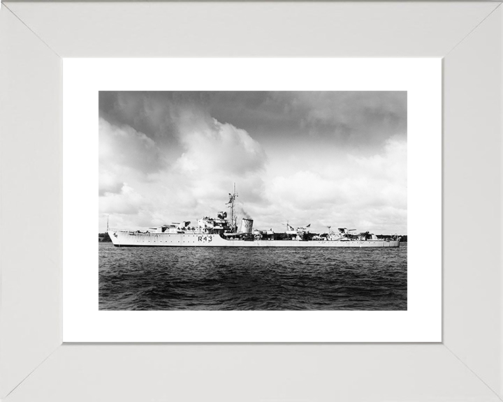 HMS Comus (R43) Royal Navy C Class Destroyer Port Beam View Photo Print Wall Art Decor Posters, Prints, & Visual Artwork Hampshire Prints 10 x 8 White Frame Yes