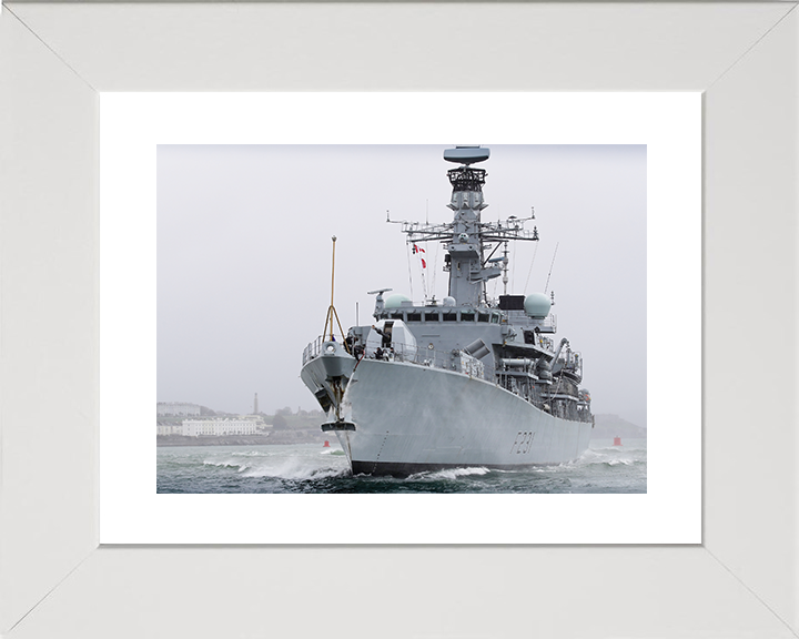 HMS Argyll (F231) Royal Navy Type 23 Frigate Low Port Bow View Photo Print Wall Art Decor Posters, Prints, & Visual Artwork Hampshire Prints 10 x 8 White Frame Yes