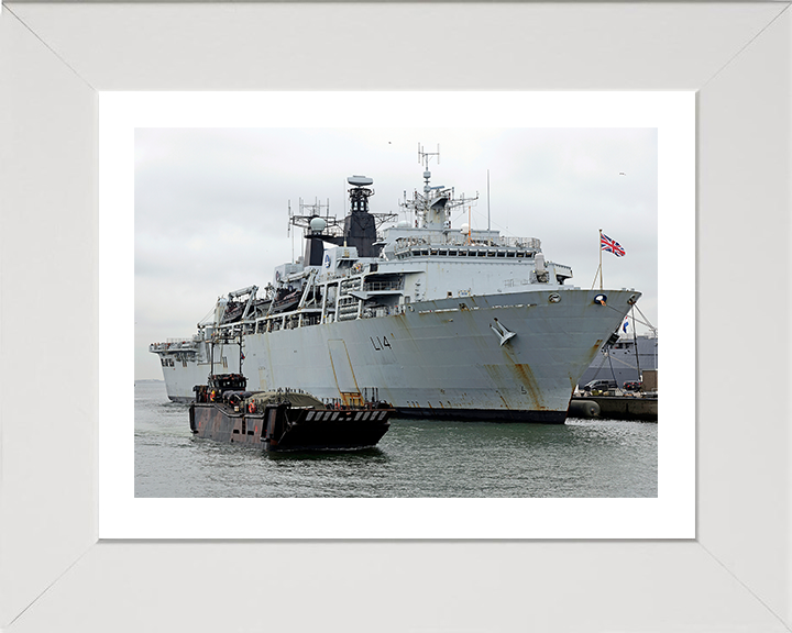 HMS Albion L14 | Photo Print | Framed Print | Albion Class | Amphibious ship | Royal Navy Hampshire Prints