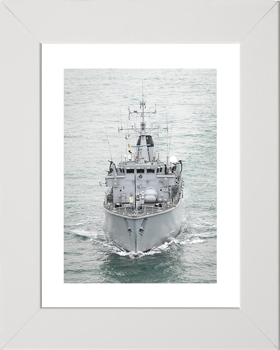 HMS Chiddingfold (M37) Royal Navy Hunt Class Minehunter High Bow View Photo Print Wall Art Decor Posters, Prints, & Visual Artwork Hampshire Prints 10 x 8 White Frame Yes