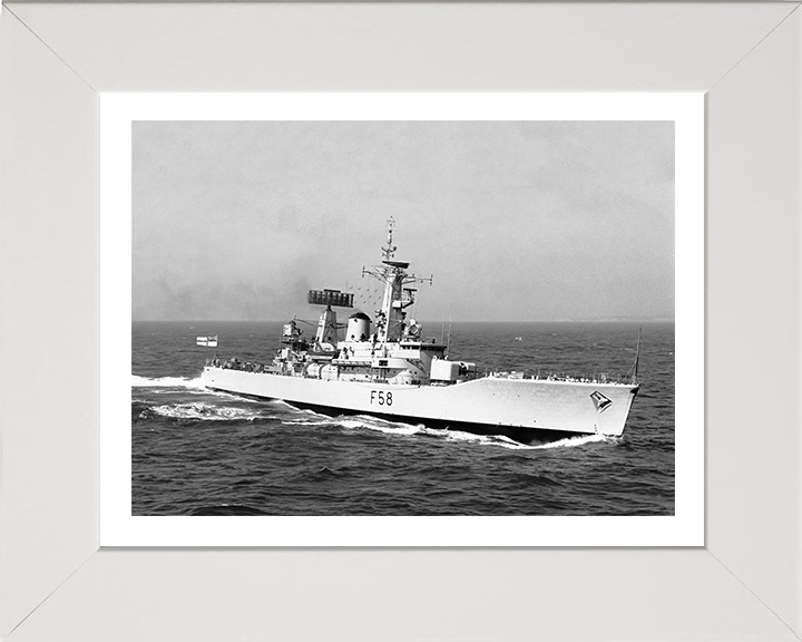 HMS Hermione F58 | Photo Print | Framed Print | Leander Class | Frigate | Royal Navy Hampshire Prints