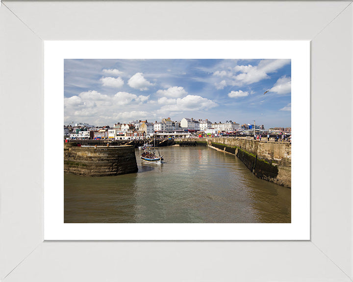 Bridlington Harbour East Riding of Yorkshire Photo Print - Canvas - Framed Photo Print - Hampshire Prints