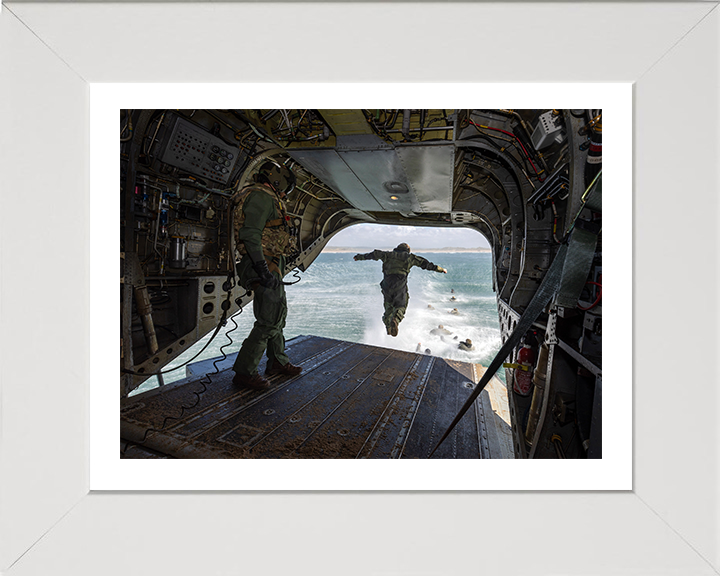 Royal Marine Commando helocasting from a Chinook Photo Print - 40 Commando Hampshire Prints 10 x 8 White Frame Yes