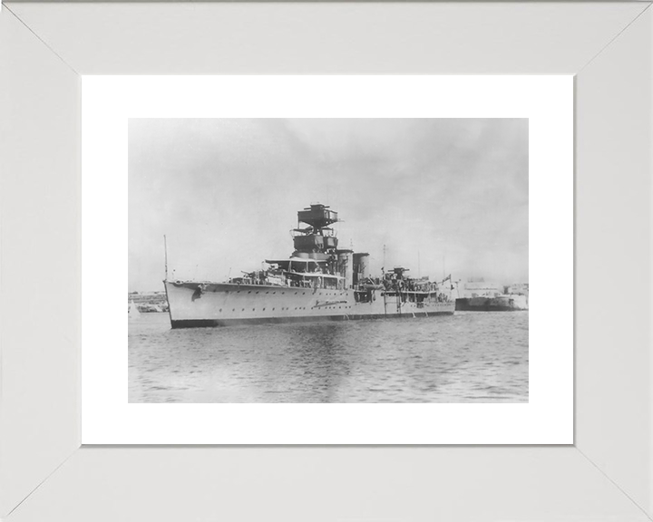 HMS Curlew (D42) Royal Navy C Class Cruiser Port Bow View Photo Print Wall Art Decor Posters, Prints, & Visual Artwork Hampshire Prints 10 x 8 White Frame Yes