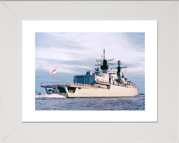 HMS Brave (F94) Royal Navy Type 22 Frigate Low Starboard Quarter View Photo Print Wall Art Decor Posters, Prints, & Visual Artwork Hampshire Prints 10 x 8 White Frame Yes