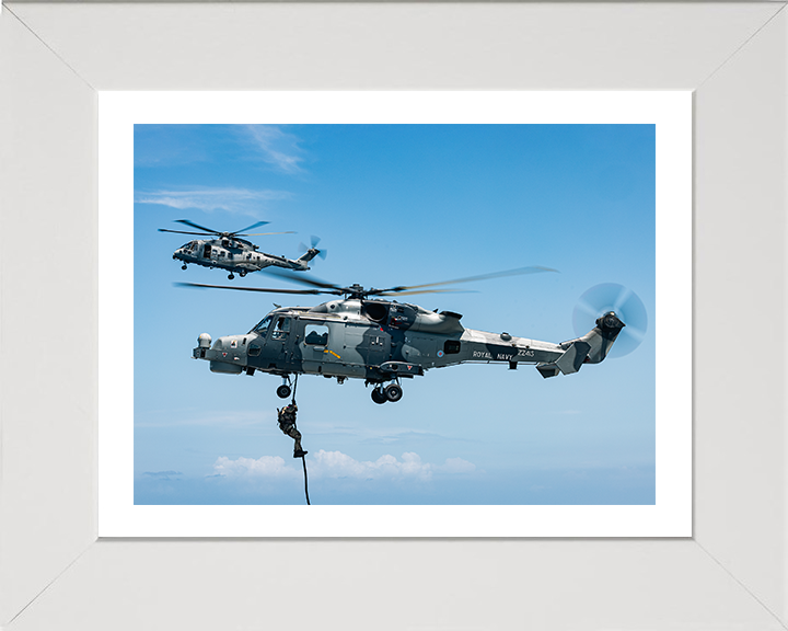 Royal Marine Commando Fast Roping from a Wildcat Photo Print - 42 Commando Hampshire Prints 10 x 8 White Frame Yes