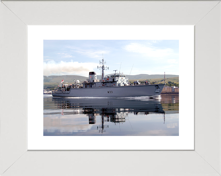 HMS Brocklesby (M33) Royal Navy Hunt Class Mine Warfare Vessel Starboard Side Reflections Photo Print Wall Art Decor Posters, Prints, & Visual Artwork Hampshire Prints 10 x 8 White Frame Yes