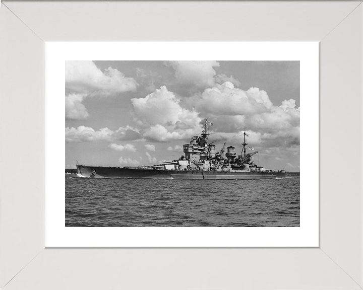 HMS Howe (32) Photo Print - Auckland 1945 - Royal Navy King George V Class Battleship Hampshire Prints 10 x 8 White Frame Yes