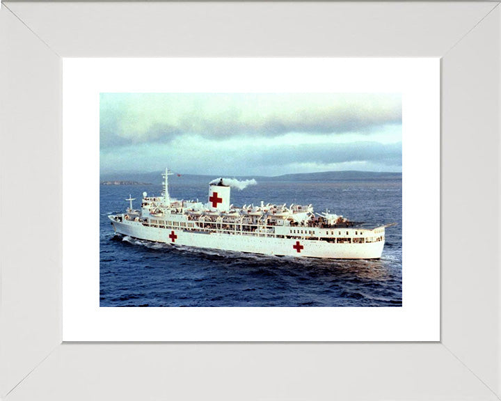 SS Uganda | Photo Print | Framed Print | Poster | Hospital Ship | Royal Navy Hampshire Prints