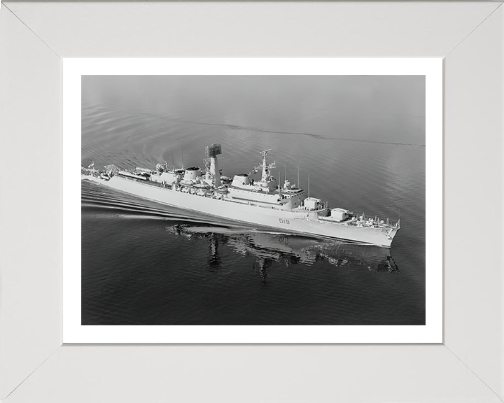 HMS Glamorgan D19 | Photo Print | Framed Print | County Class | Destroyer | Royal Navy Hampshire Prints