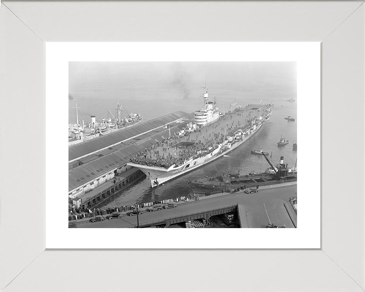 HMS Implacable (R86) Photo Print - Vancouver 1947 - Royal Navy Implacable Class Aircraft Carrier Hampshire Prints 10 x 8 White Frame Yes