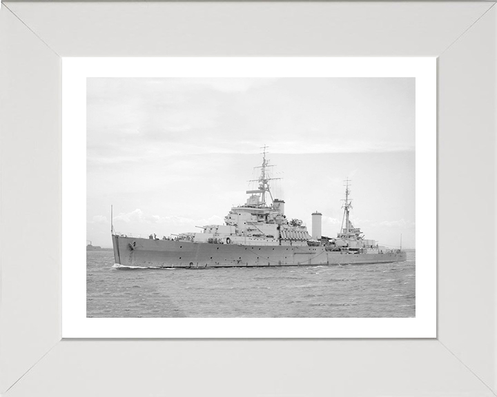 HMS Gambia (48) | Photo Print | Framed Print | Fiji Class | Light Cruiser | Royal Navy Hampshire Prints