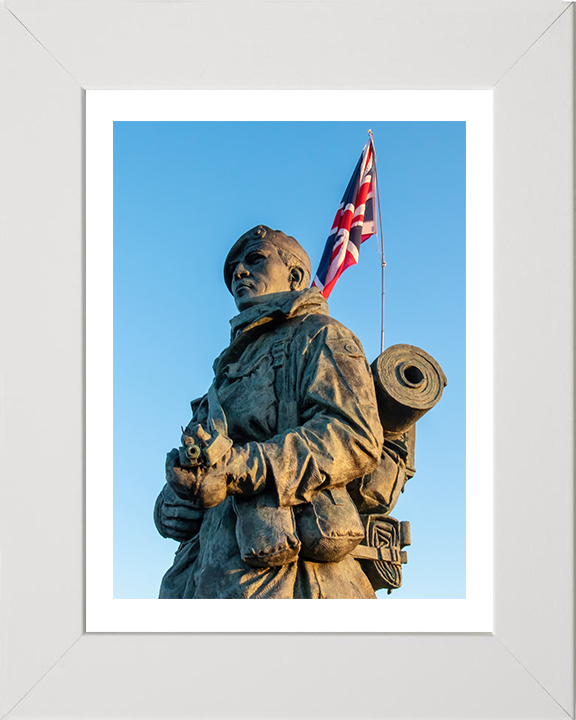 Royal Marines Commando Yomper Statue Portsmouth Photo Print Hampshire Prints 10 x 8 White Frame Yes