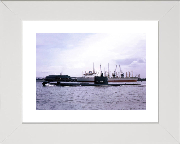 HMS Grampus S04 Royal Navy Porpoise class Submarine Photo Print or Framed Print - Hampshire Prints