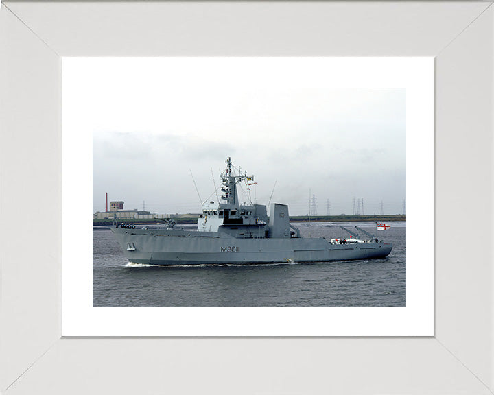 HMS Orwell M2011 | Photo Print | Framed Print | River Class | Minesweeper | Royal Navy Hampshire Prints