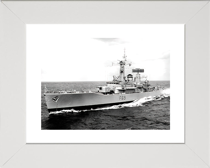 HMS Bacchante (F69) Royal Navy Leander Class Frigate Underway Photo Print Wall Art Decor Posters, Prints, & Visual Artwork Hampshire Prints 10 x 8 White Frame Yes