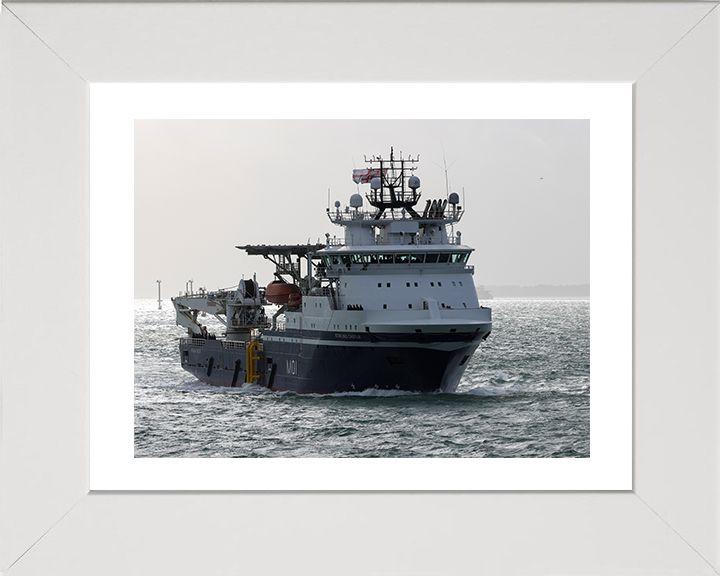 HMS Stirling Castle (M01) Photo Print - Enters Portsmouth 2025 - Royal Navy Mine Countermeasures Support Vessel