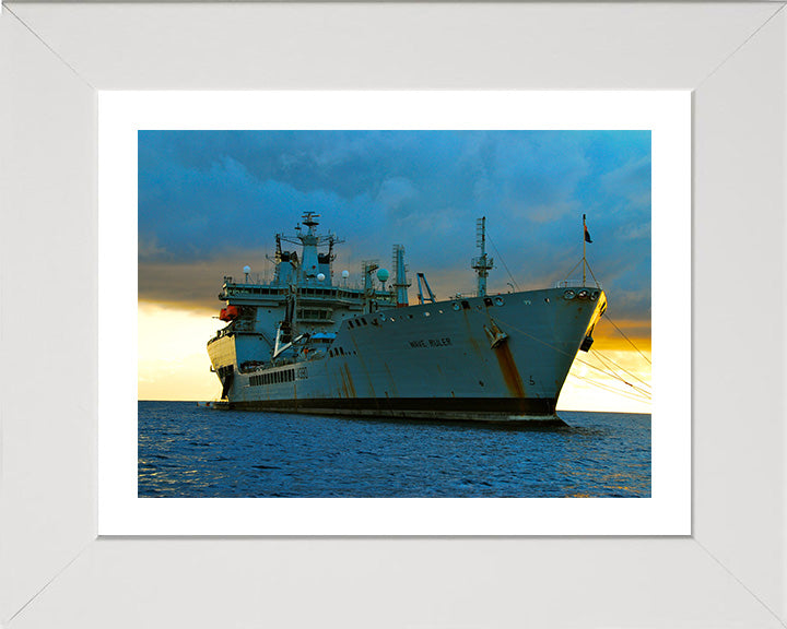 RFA Wave Ruler A390 | Photo Print | Framed Print | Wave class | Fleet Tanker | Royal Fleet Auxiliary Hampshire Prints