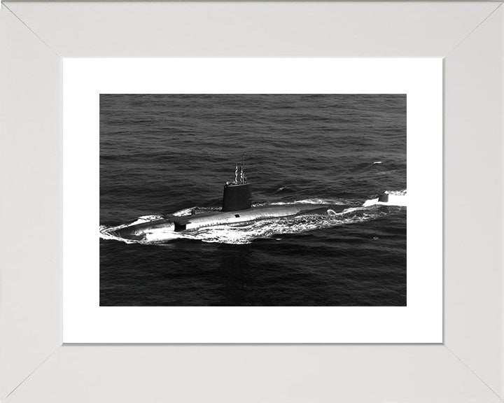HMS Valiant S102 Royal Navy Valiant class Submarine Photo Print or Framed Print - Hampshire Prints