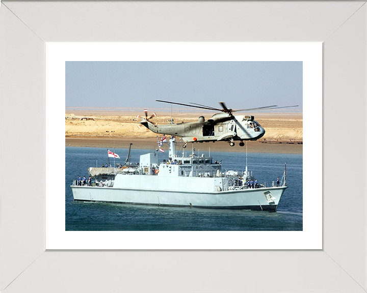 HMS Sandown (M101) Photo Print - Arabian Gulf 2003 - Royal Navy Sandown Class Minehunter Hampshire Prints 10 x 8 White Frame Yes