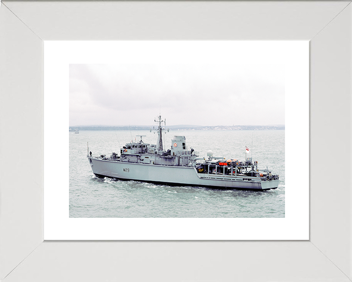 HMS Brecon (M29) Royal Navy Hunt Class Mine Warfare Vessel Leaving Portsmouth Photo Print Wall Art Decor Posters, Prints, & Visual Artwork Hampshire Prints 10 x 8 White Frame Yes