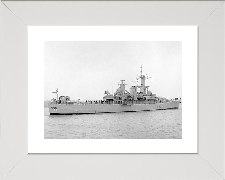 HMS Arethusa (F38) Royal Navy Leander Class Frigate Low Starboard View Photo Print Wall Art Decor Posters, Prints, & Visual Artwork Hampshire Prints 10 x 8 White Frame Yes