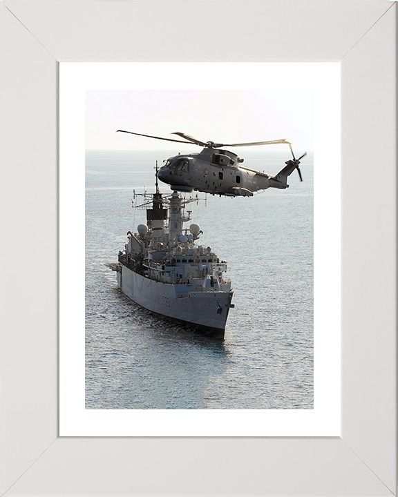 HMS Cumberland (F85) Photo Print - With Merlin 2009 - Royal Navy Type 22 Frigate Hampshire Prints 10 x 8 White Frame Yes