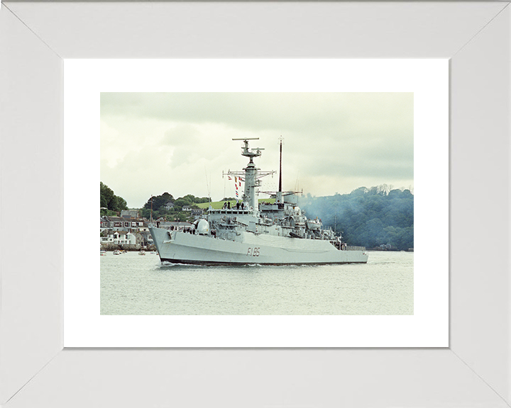 HMS Avenger (F185) Royal Navy Type 21 Frigate Port Bow View Photo Print Wall Art Decor Posters, Prints, & Visual Artwork Hampshire Prints 10 x 8 White Frame Yes
