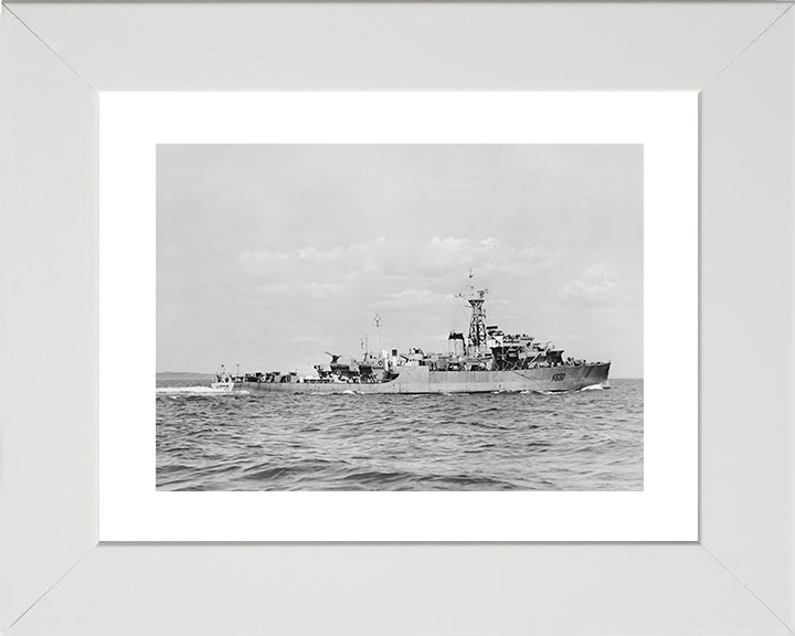 HMS Cardigan Bay (K630) Royal Navy Bay Class Frigate Starboard View Photo Print Wall Art Decor Posters, Prints, & Visual Artwork Hampshire Prints 10 x 8 White Frame Yes