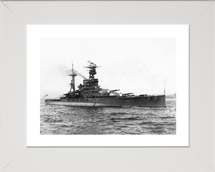 HMS Royal Oak (08) Photo Print - Entering Harbour - Royal Navy Revenge Class Battleship Posters, Prints, & Visual Artwork Hampshire Prints 10 x 8 White Frame Yes